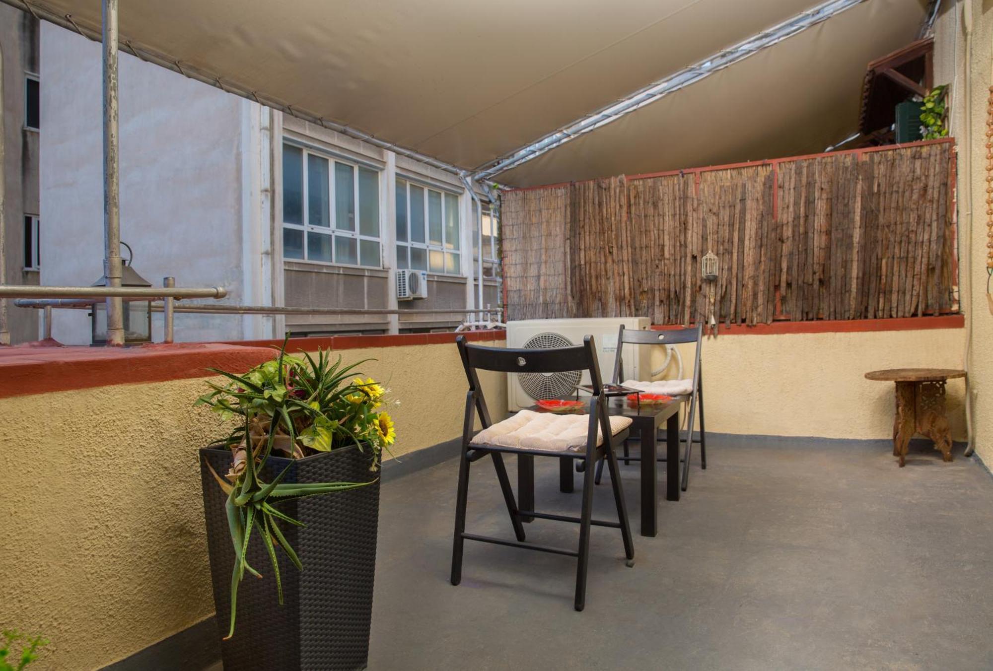 Downtown Quiet Apartment On A Pedestrian Street Athens Exterior photo